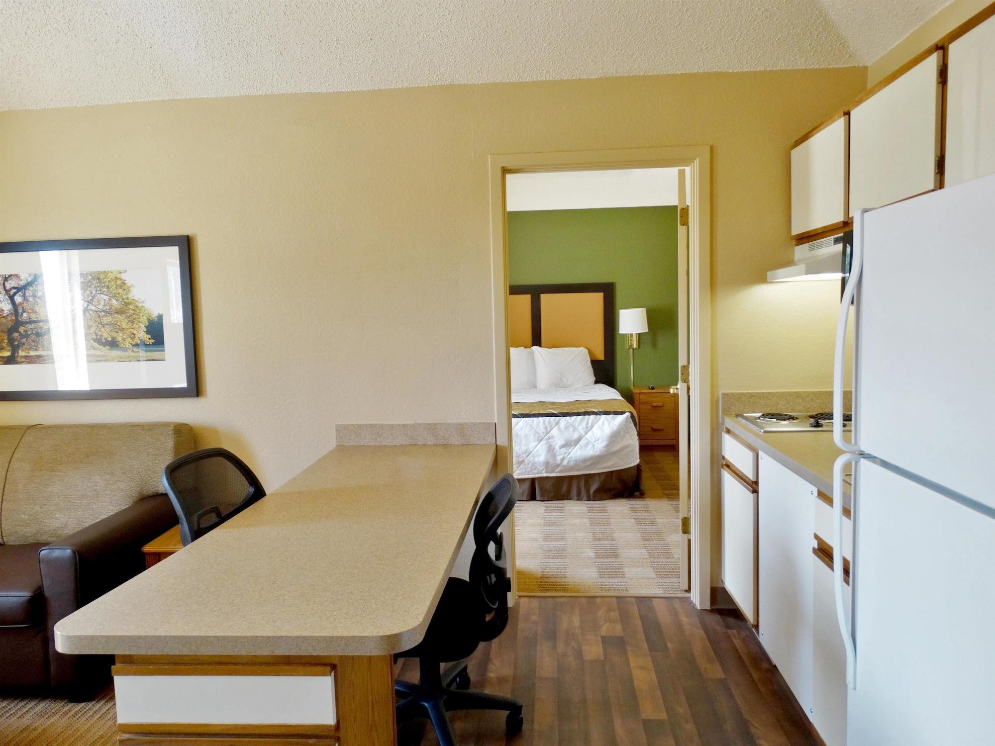Extended Stay America Suites - Dallas - Plano Parkway Экстерьер фото