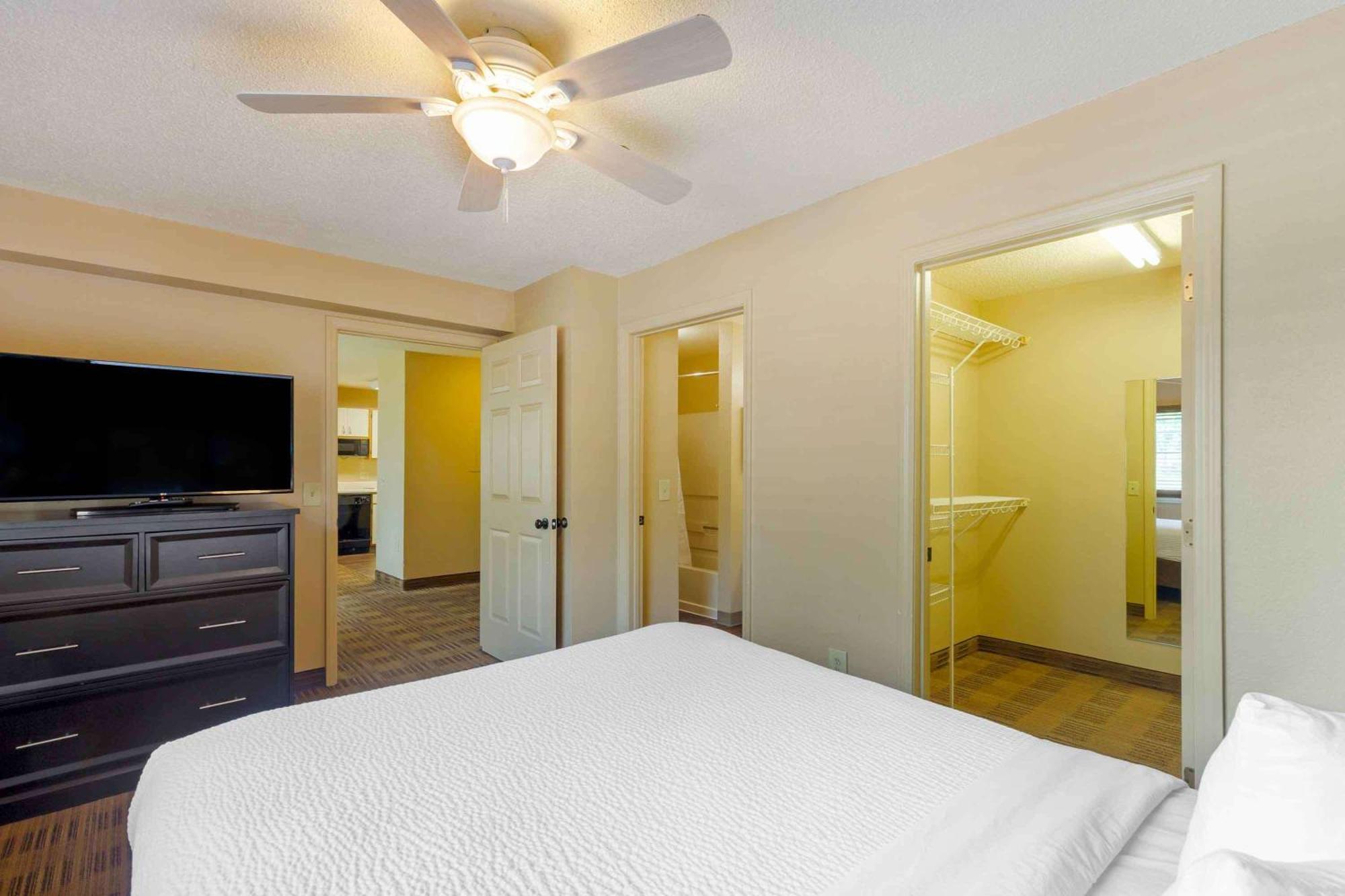 Extended Stay America Suites - Dallas - Plano Parkway Экстерьер фото